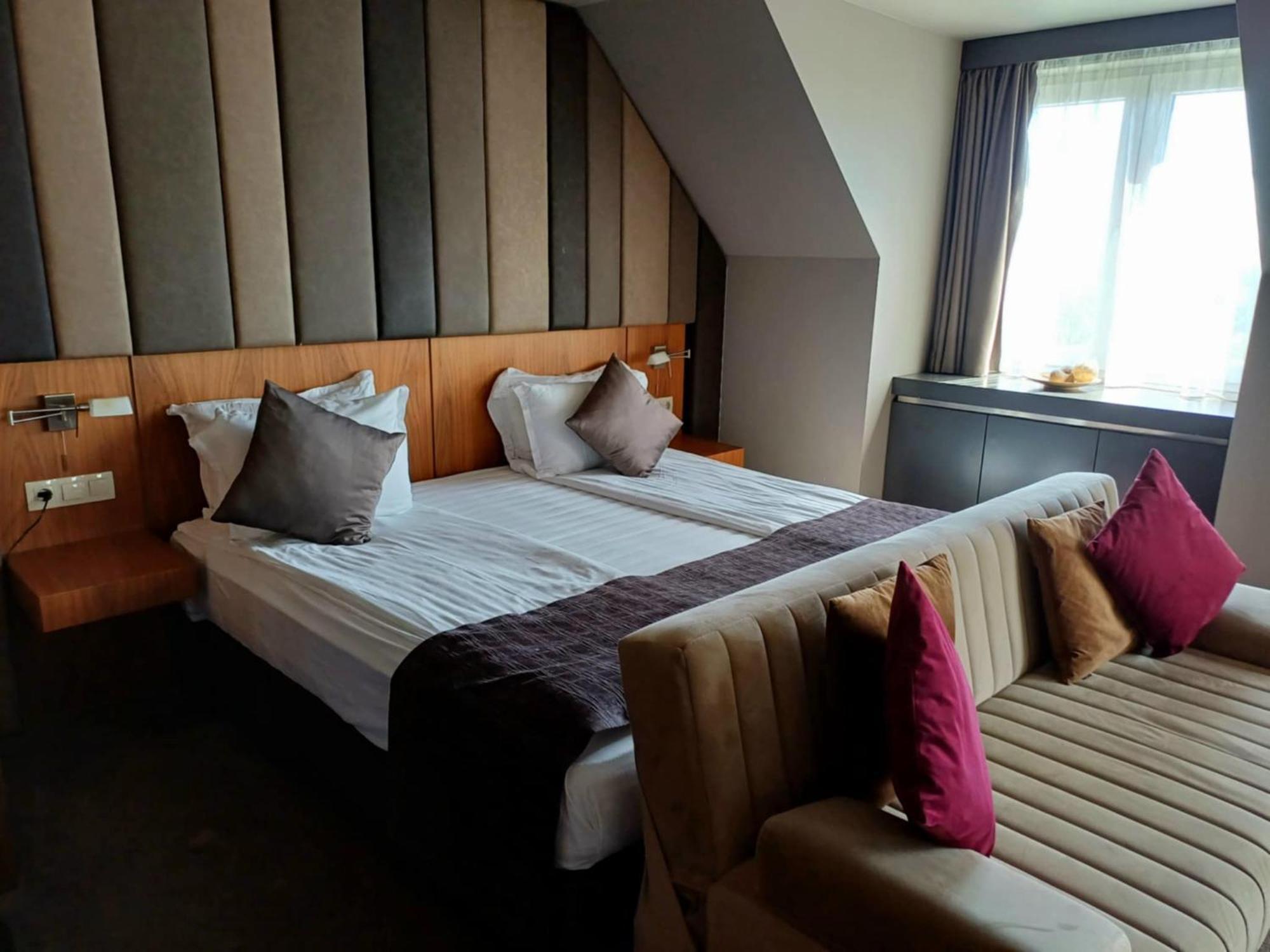 All Seasons Residence Design Hotel - Free Parking София Экстерьер фото